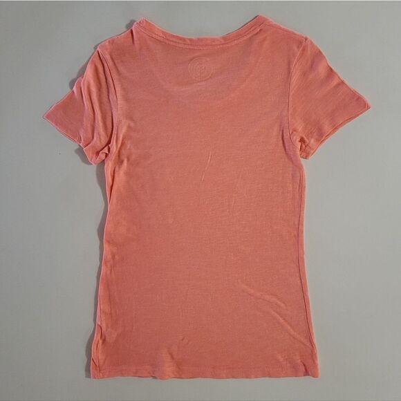 SO® Women's Orange Scoop-neck Short Sleeve Pullover Tee - Picture 9 of 9